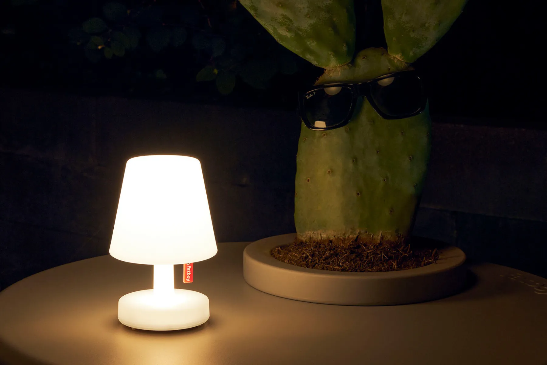 Fatboy Edison La Surprise Petite lampe de table rechargeable, 9.7x9.7x15 cm