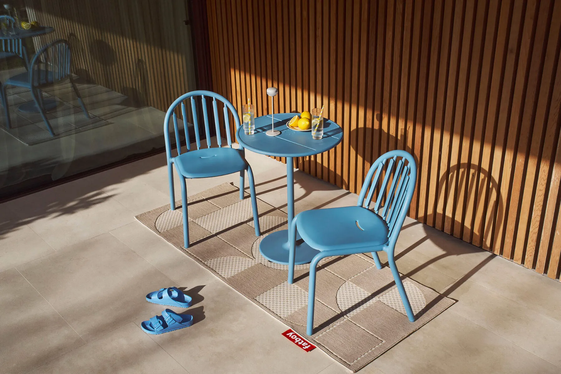 Fatboy Fred's Bistreau Petite table de jardin ronde, 60x60x76 cm