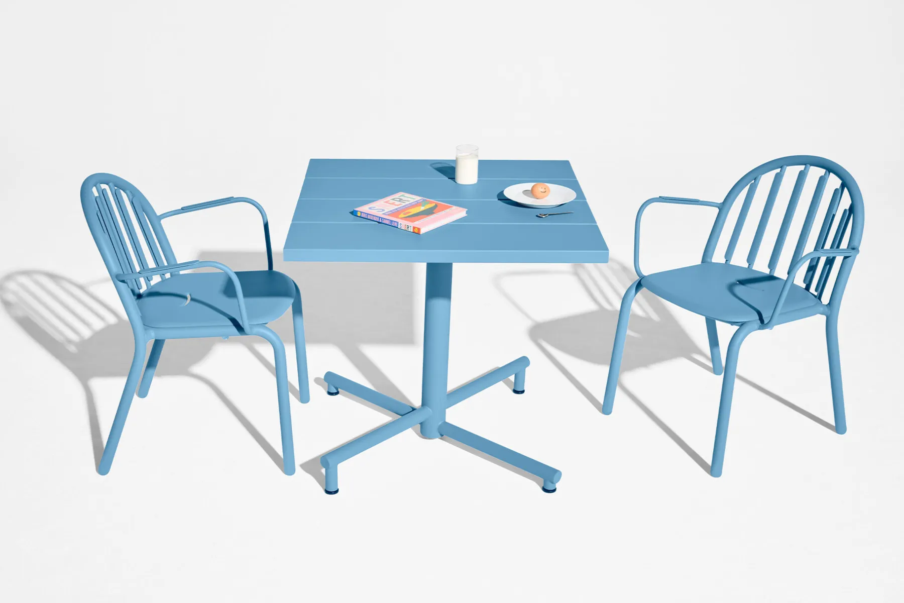 Fatboy Fred's Square Bistreau Petite table de jardin carrée, bleu, 80x80x76 cm
