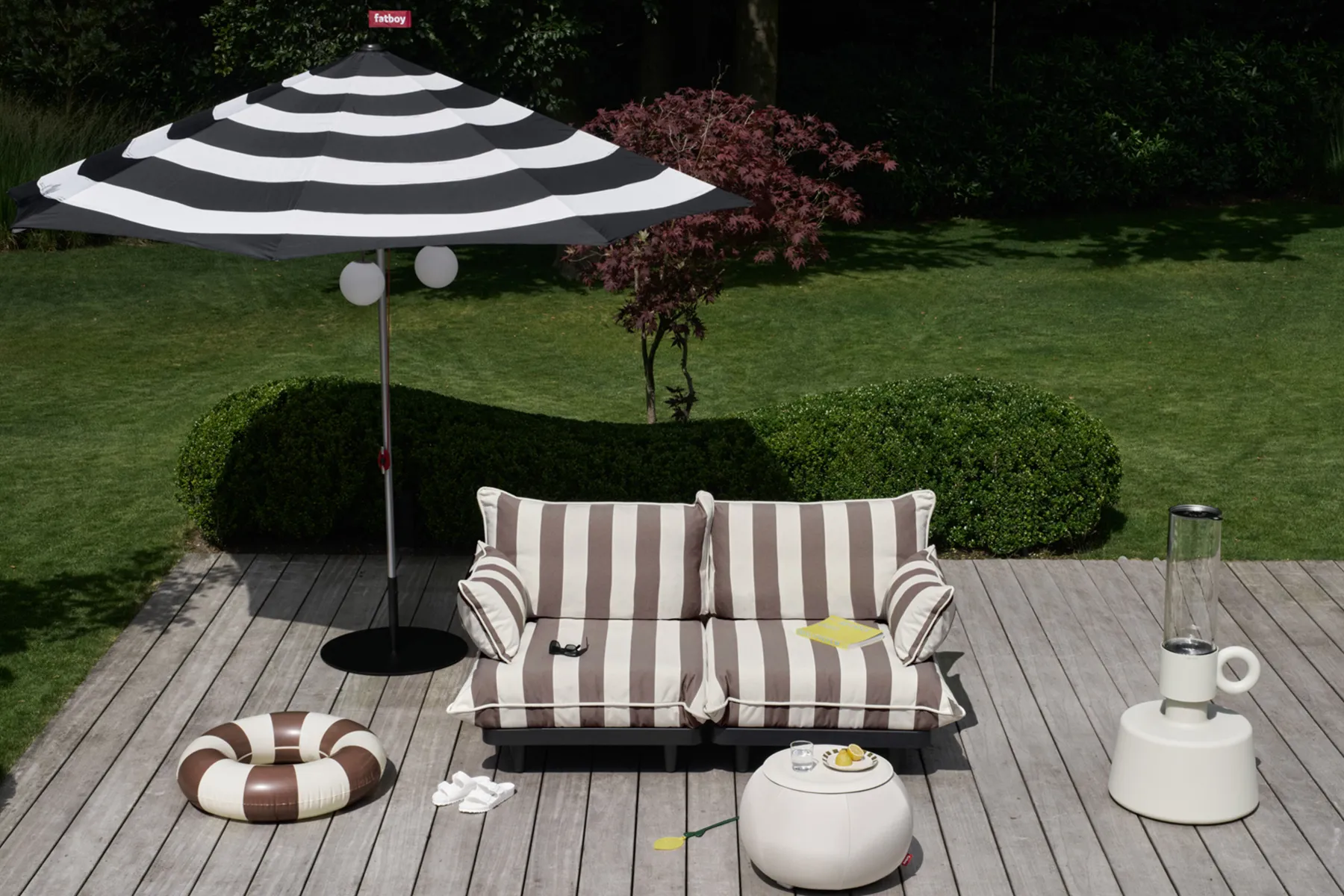 Fatboy Stripesol + Base Black Parasol avec pied, 350x350x280 cm