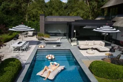 Fatboy Stripesol + Base Black Parasol avec pied, 350x350x280 cm