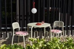 Fatboy Toní Bistreau Petite table de jardin, beige, 80x80x76 cm